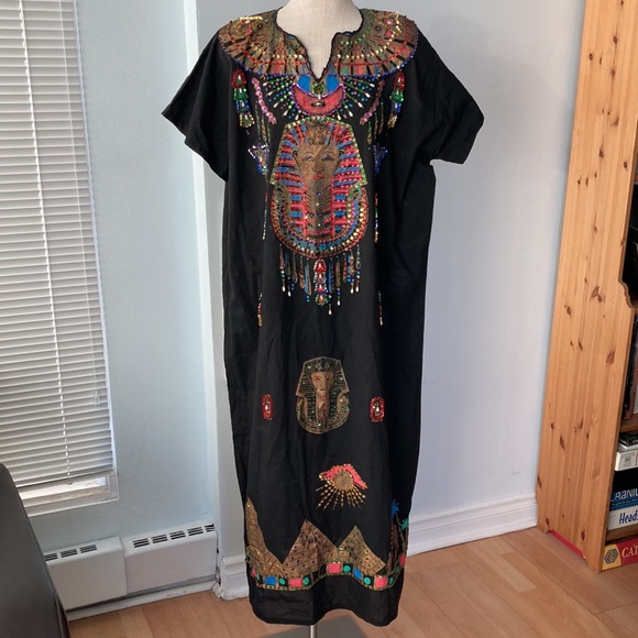 Egyptian print sequin caftan dress - Picture 5 of 13